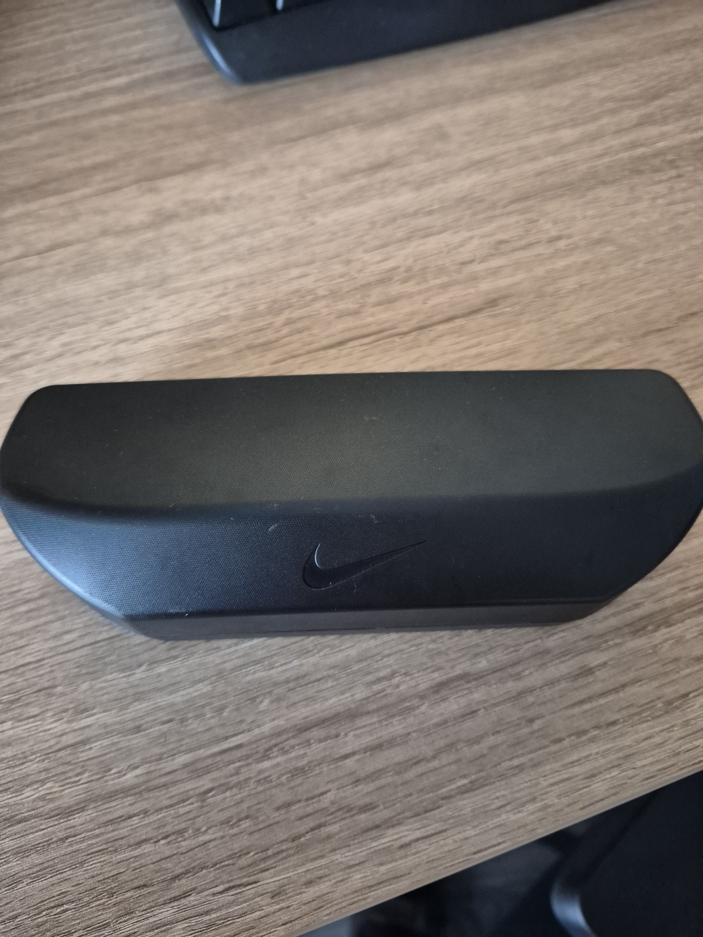Authentic Nike Vision Black Hard Shell Sunglasses Eyeglass Case - MD